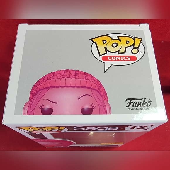 Izabel hot topic exclusive funko # 12 (nib) with pop protector - Picture 4 of 7
